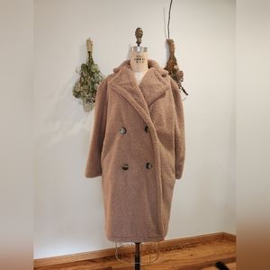 NWT Urban Outfitters Coat Faux Fur Teddy Double Breasted Oversized Cozy XS/S